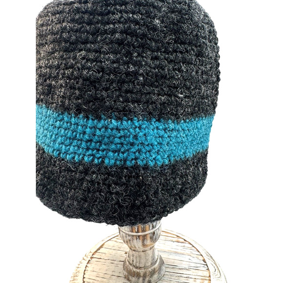 Sherpa Adventure Gear Wool Beanie Hat Gray Striped Handmade Nepal Fleece Lined - Picture 4 of 8